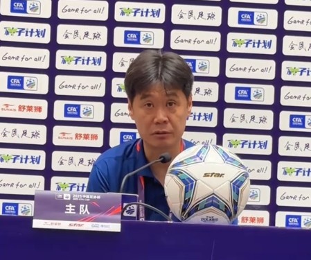 李霄鹏：孙正傲伤势可能有点麻烦 有时拼了得不到结果这就是古代足球