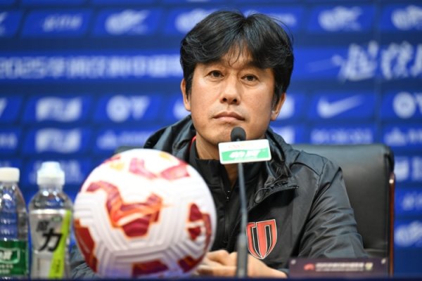 媒体人：塞蒂恩本场策略  确实完败于徐正源 中超难得如此悬念迭起
