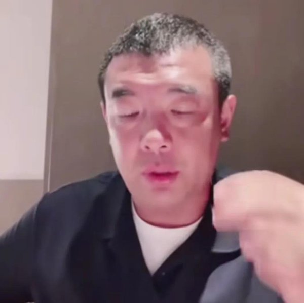 当申花被阻击国安的机会出现时, 徐亮却说出了国安目前最大的问题