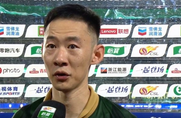程进：现在有这么多好的年轻球员在一起，希望创造更多的荣誉