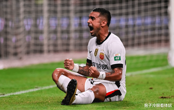 4-2！本土前场球员传射 中超豪门10轮不败 争冠形势再变：前二相差4分
