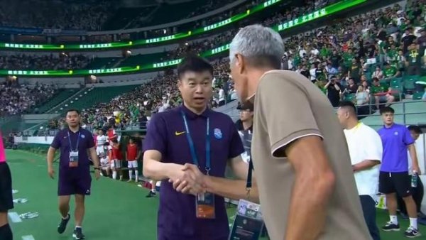 京津德比热血  平手  , 国安遭遇三轮不胜, 榜首优势渐失