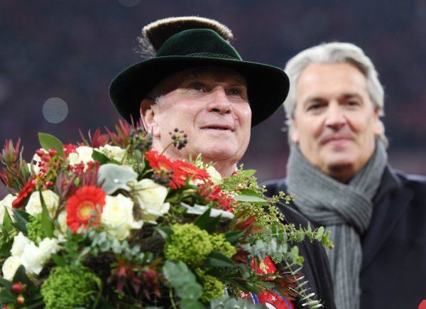 旧将:赫内斯为拜仁的人们付出一切 范加尔曾因替换队员  在更衣室脱裤