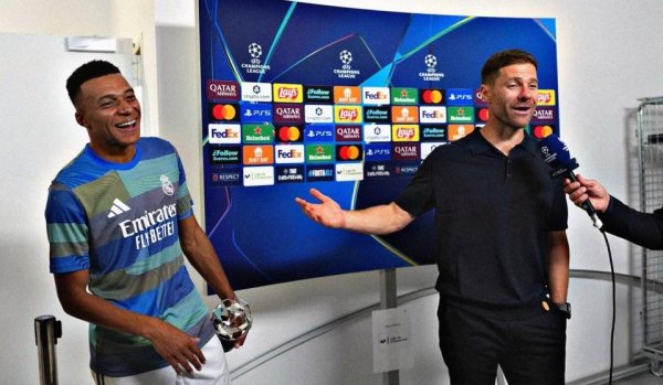 阿隆索：姆巴佩是球队的领袖，但我俩距离太近也不好当面猛夸