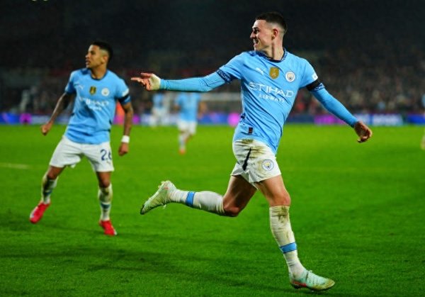 福登: 哈兰德似乎在不断打破每项记录   德布劳内永远是曼城传奇